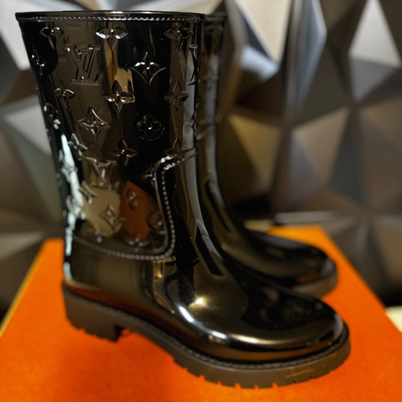 LOUIS VUITTON Rain Boots - Picture 1 of 12